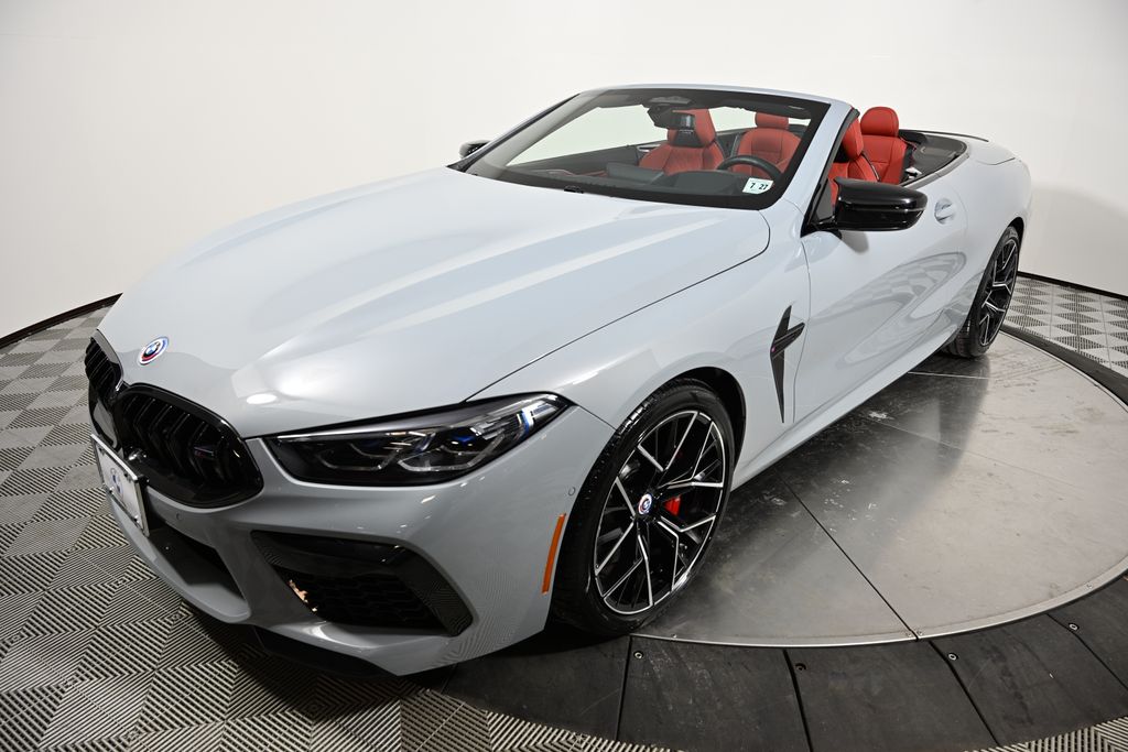Thumbnail: 2023 BMW M8 - 2
