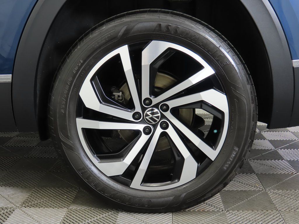2022 Volkswagen Atlas SEL 31