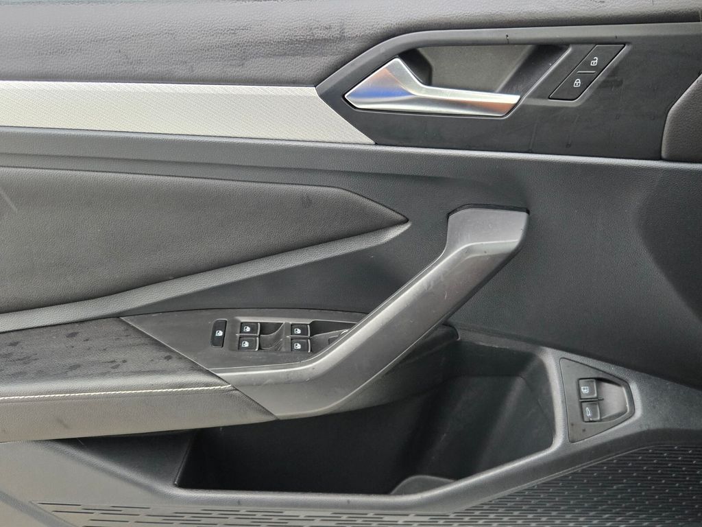 2023 Volkswagen Jetta - $17,800