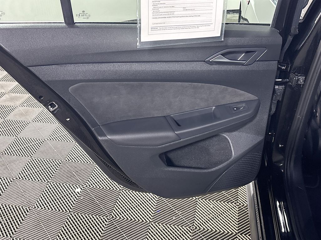 2024 Volkswagen Golf GTI 2.0T S