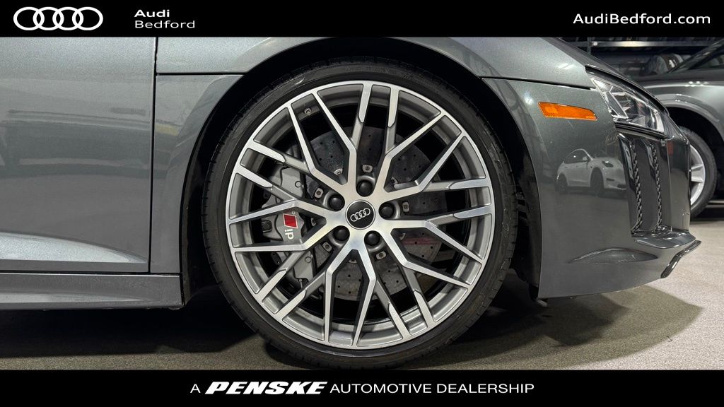 2017 Audi R8 5.2 9