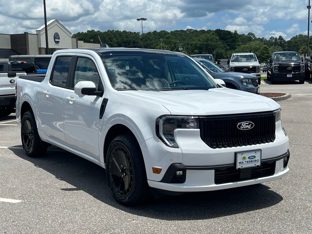 2025 Ford Maverick LOBO White at Walterboro Ford
