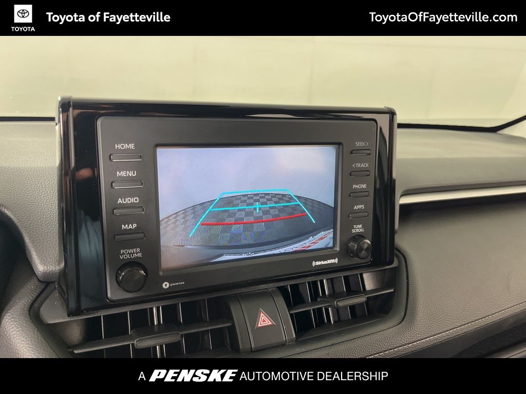 Thumbnail: 2021 Toyota RAV4 - 25