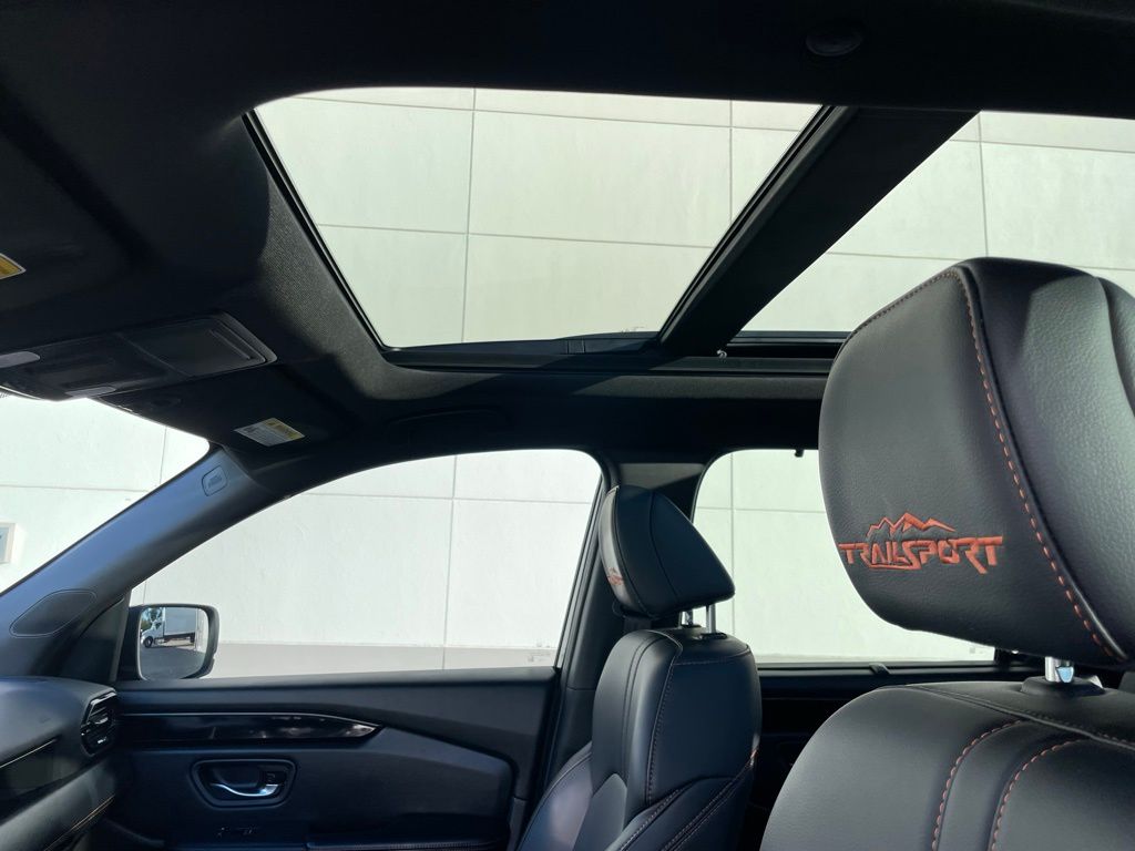 Thumbnail: 2023 Honda Pilot - 30