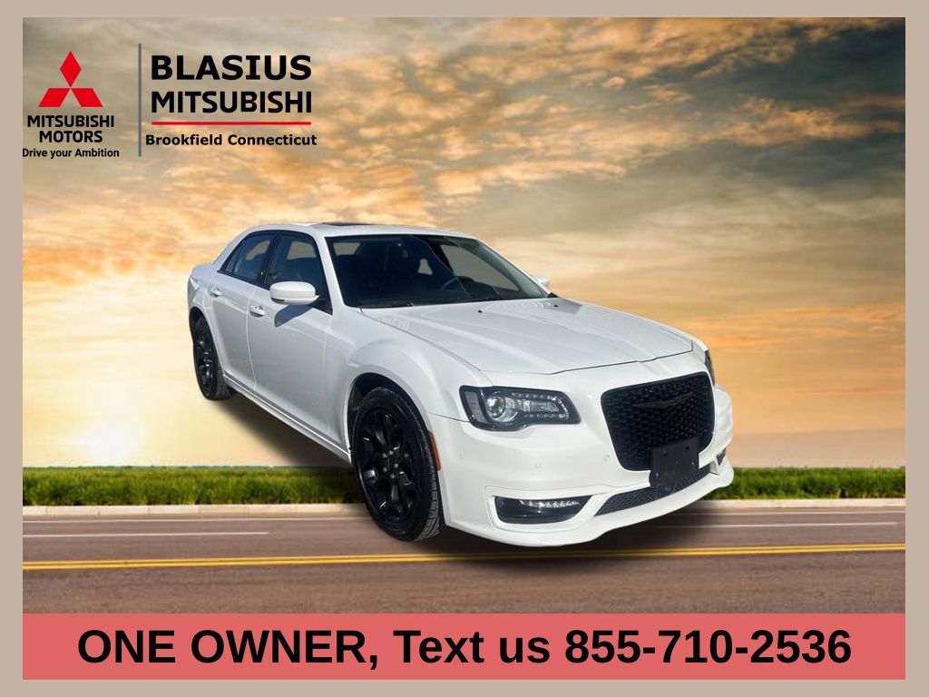 Bright White Clearcoat 2023 Chrysler 300 Touring L AWD Sedan All-Wheel Drive 8-Speed Automatic