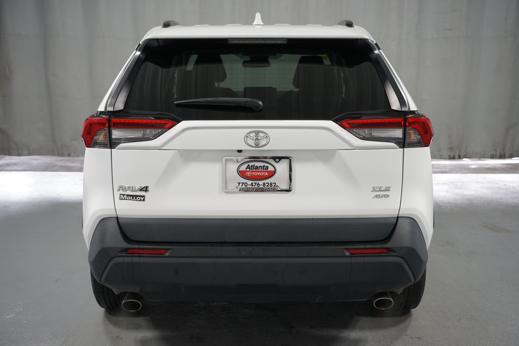 Thumbnail: 2021 Toyota RAV4 - 7
