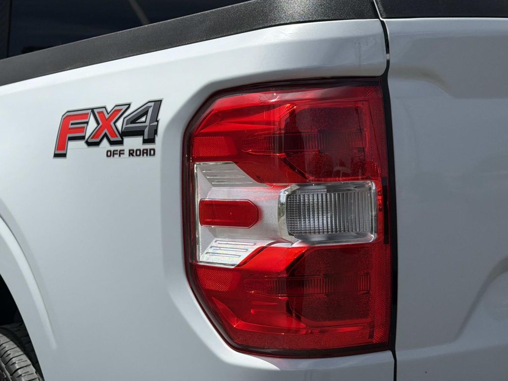 Used 2025 Ford Maverick XLT 4D Crew Cab