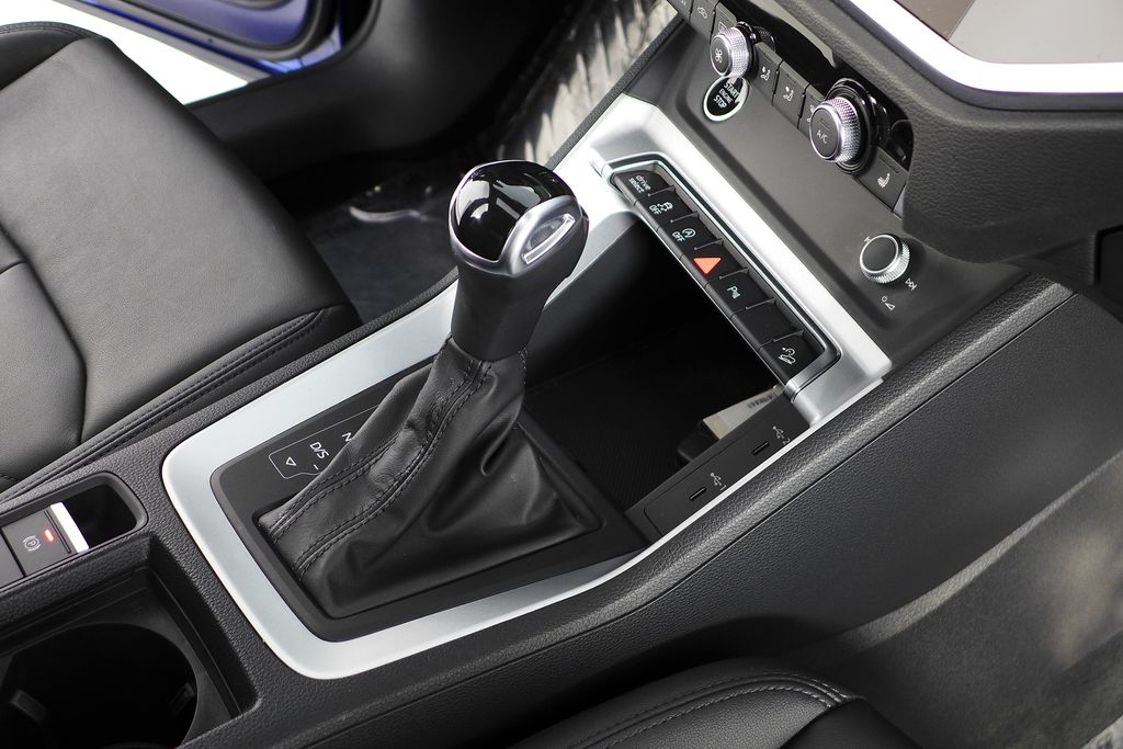 Thumbnail: 2022 Audi Q3 - 15