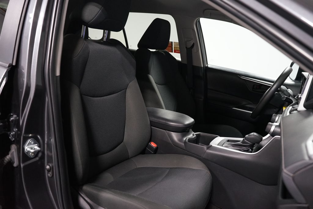 Thumbnail: 2023 Toyota RAV4 - 26