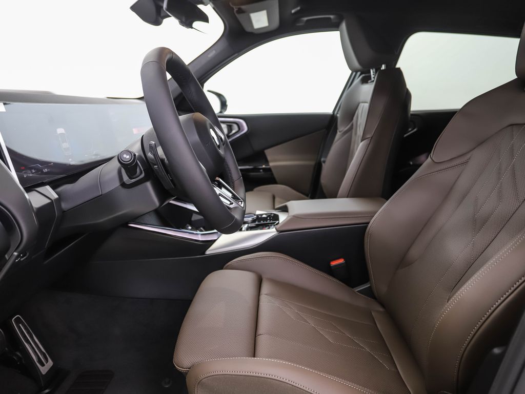 Thumbnail: 2026 BMW X3 - 11