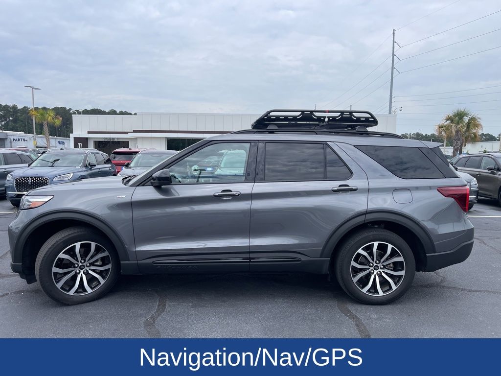 2022 Ford Explorer ST-Line