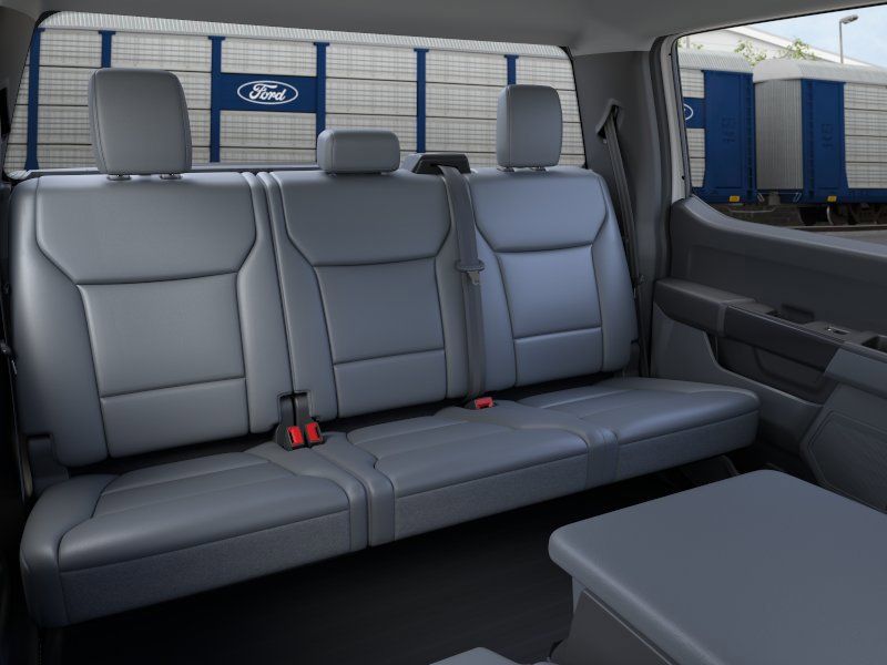 New 2026 Oxford White Ford XL image 11