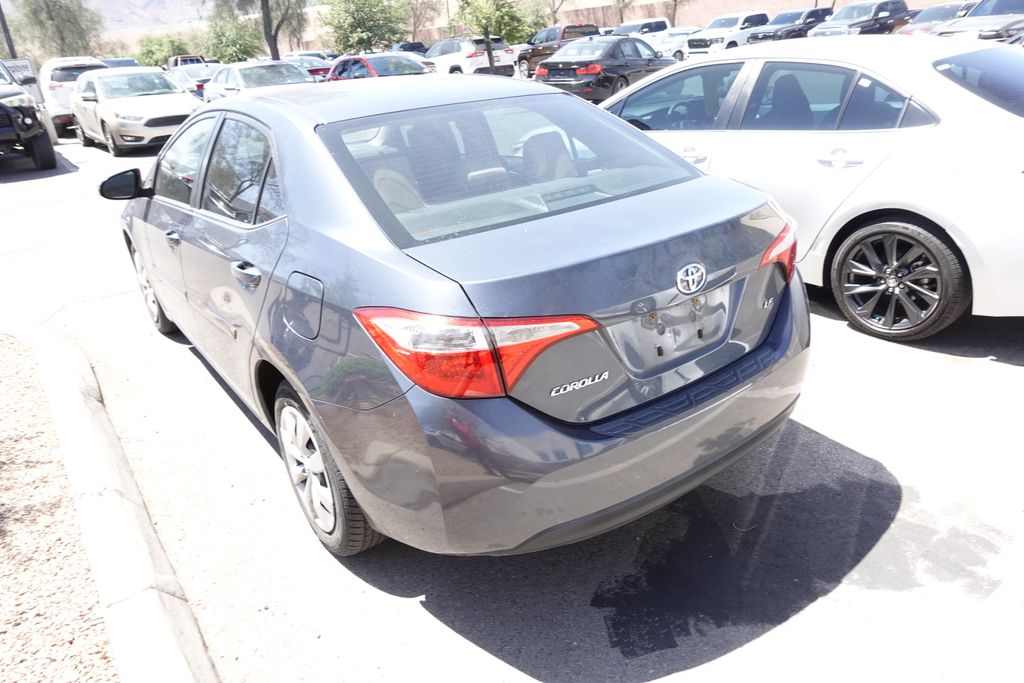2016 Toyota Corolla's photo