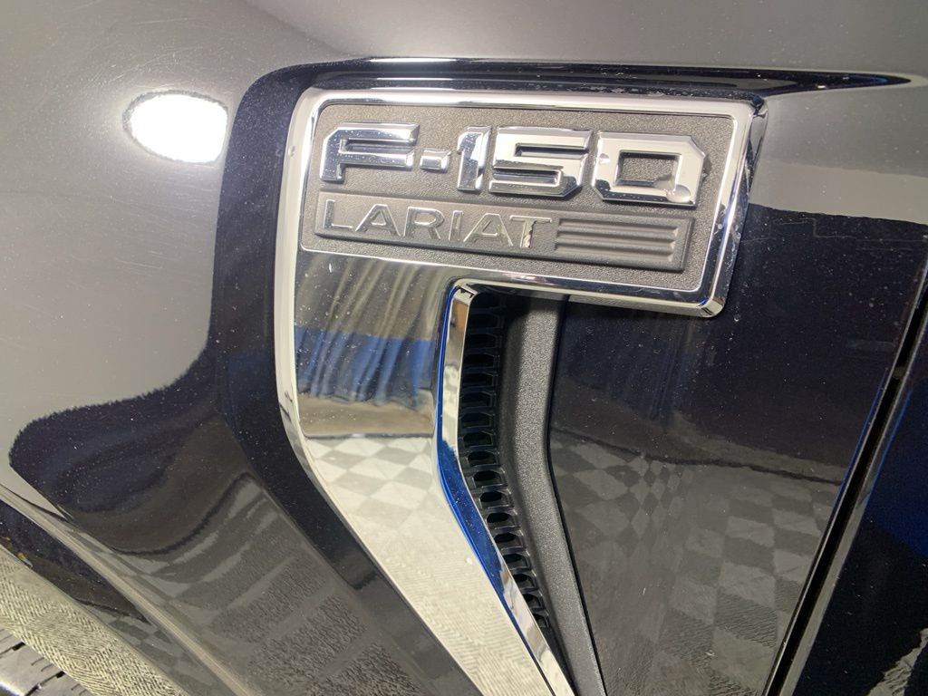 2021 Ford F-150 Lariat 11