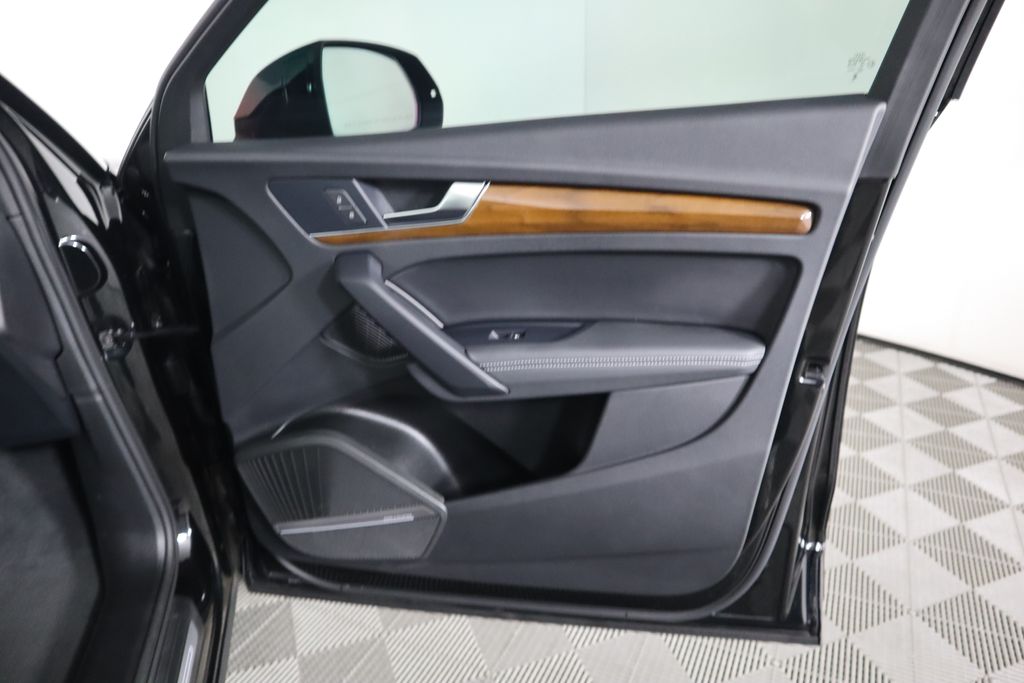 2024 Audi Q5 Premium Plus 26