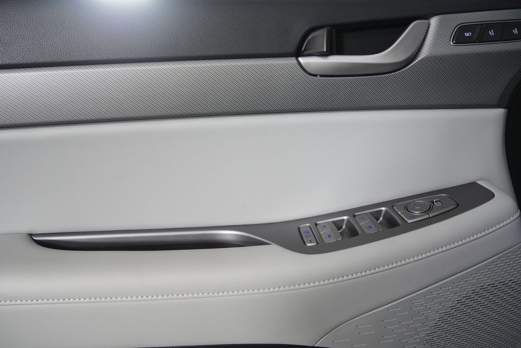 Thumbnail: 2025 Hyundai Palisade - 8