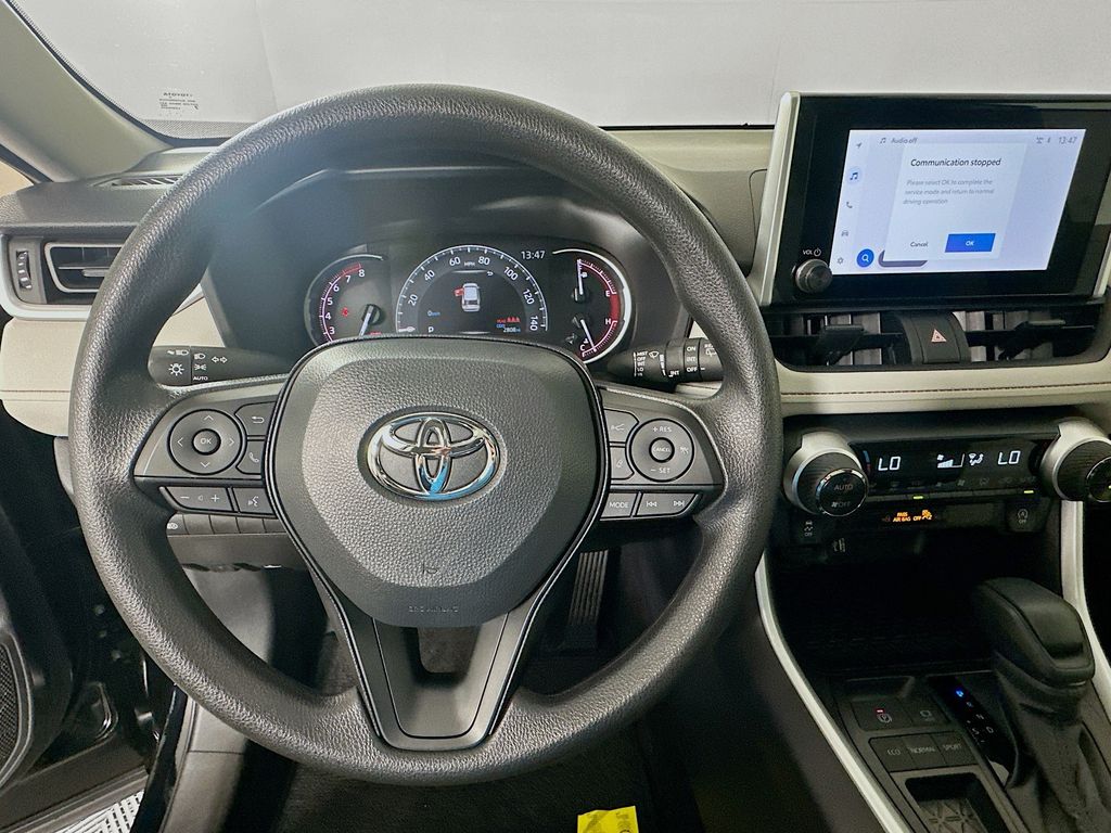 Thumbnail: 2025 Toyota RAV4 - 11