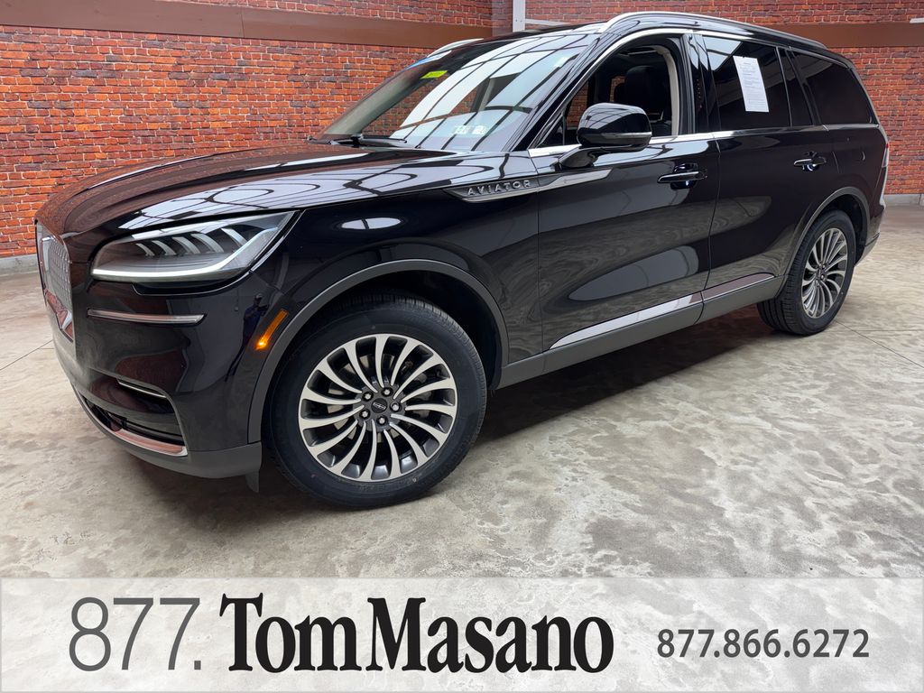 Black Metallic 2024 Lincoln Aviator SUV / Crossover All-Wheel Drive Automatic