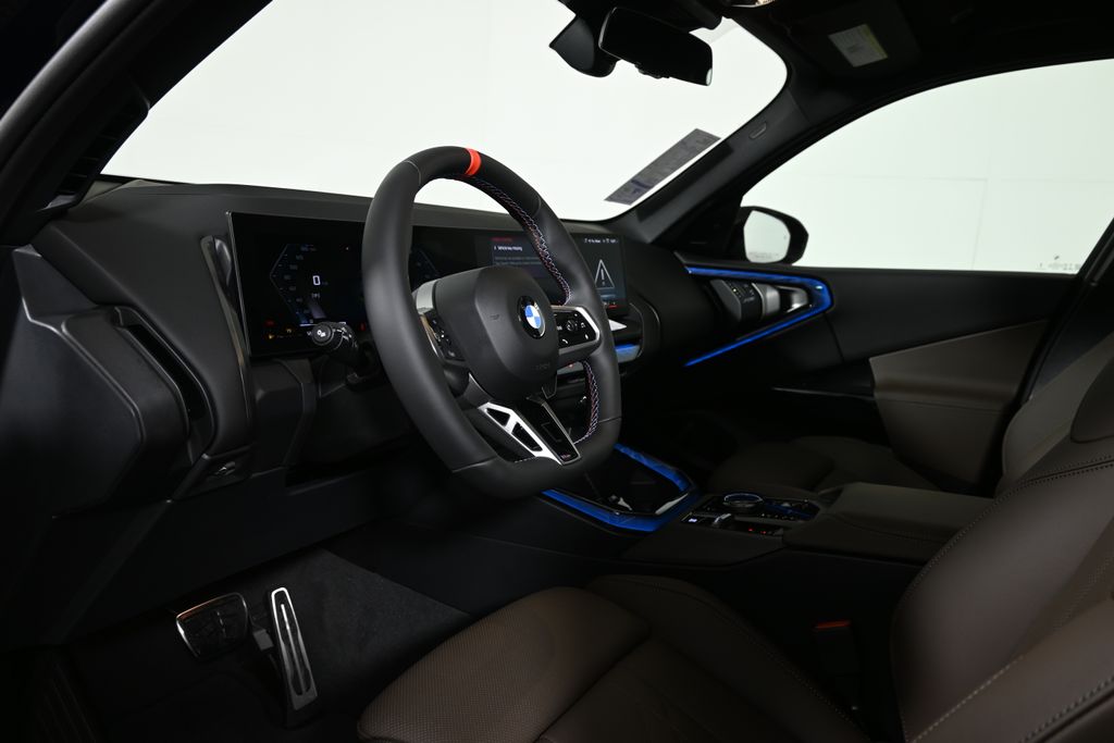 Thumbnail: 2026 BMW X3 - 15