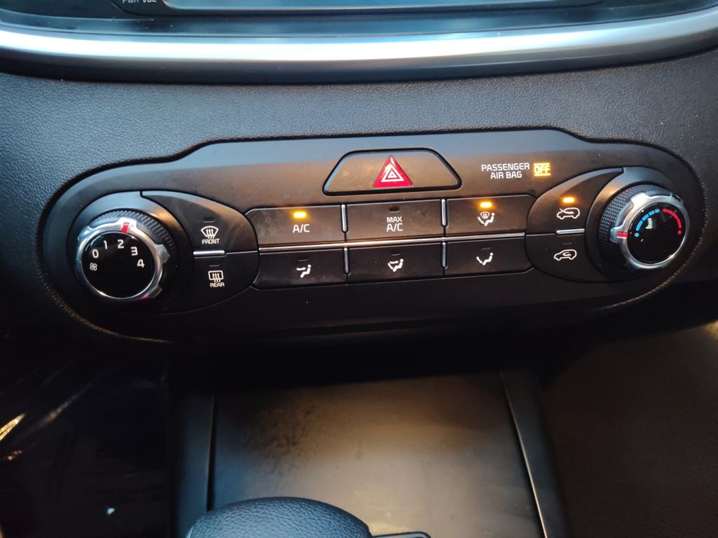 Used Car 2020 Kia Sorento  Lx For Sale Under $20,000 In Austin, Texas