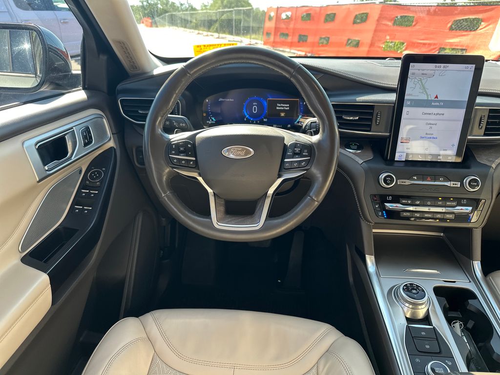 Used Car 2020 Ford Explorer  Platinum For Sale Under $30,000 In Austin, Texas