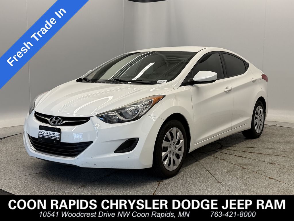 Shimmering White Mica 2013 Hyundai Elantra Sedan Front-Wheel Drive 6-Speed Automatic Overdrive