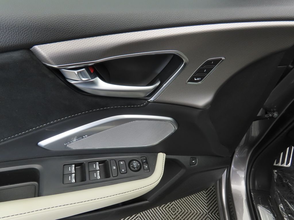 Thumbnail: 2026 Acura RDX - 23