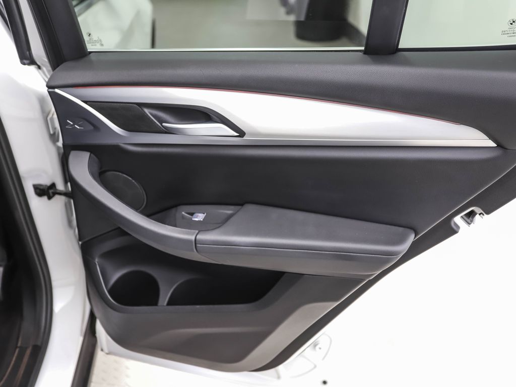 2022 BMW X3 xDrive30i 25