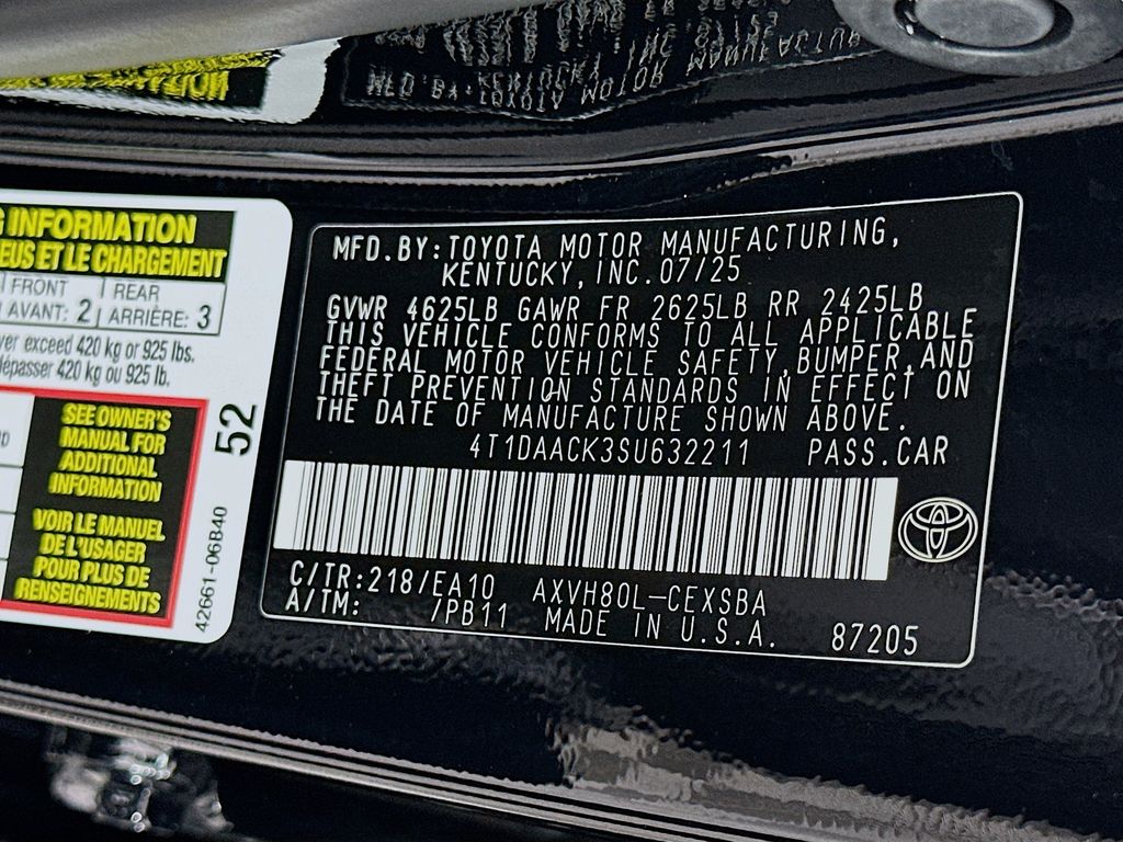 Thumbnail: 2025 Toyota Camry - 32