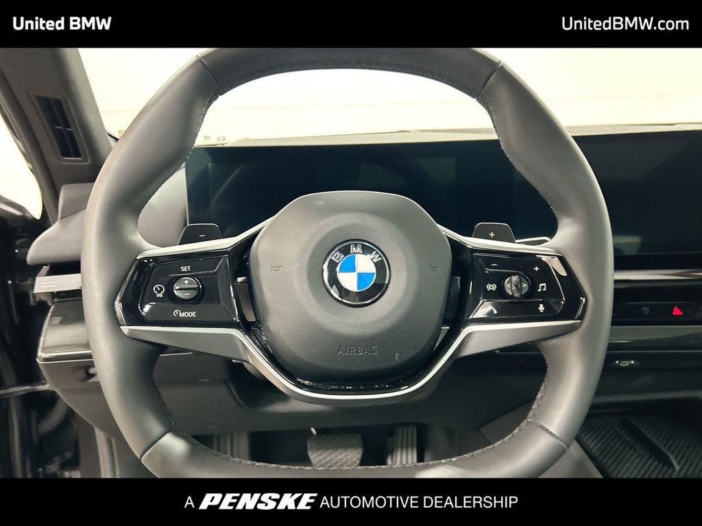 Thumbnail: 2025 BMW 5 Series - 14