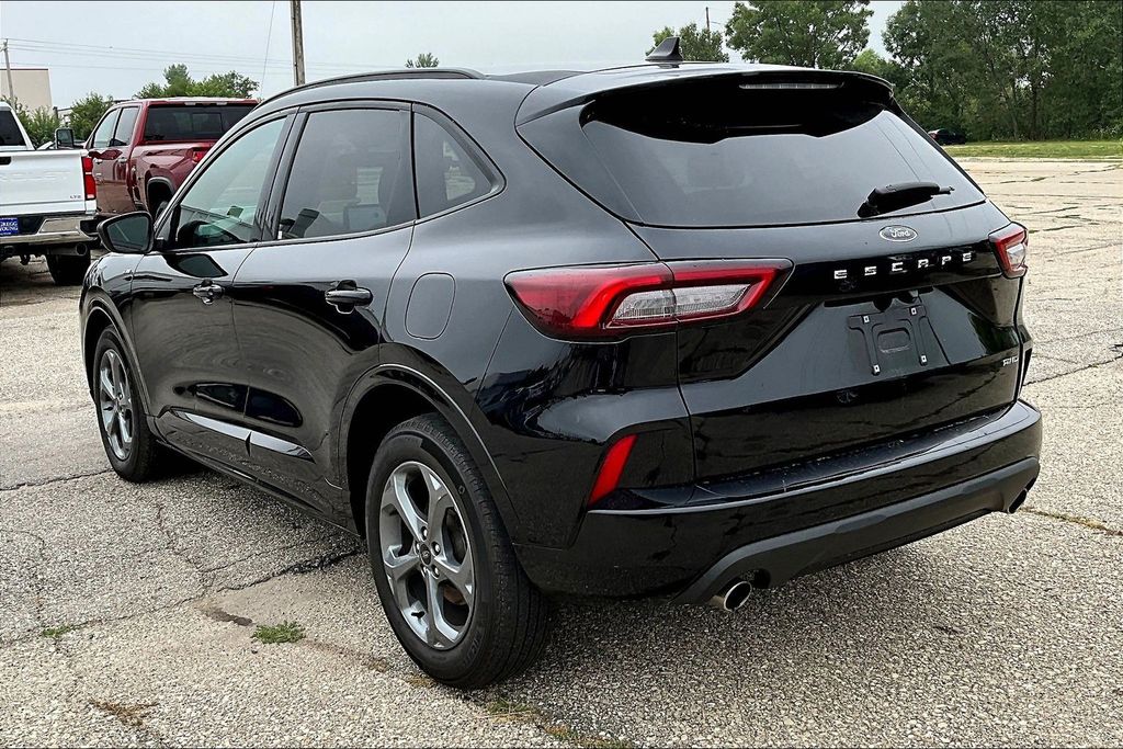 Used 2024 Ford Escape SUV