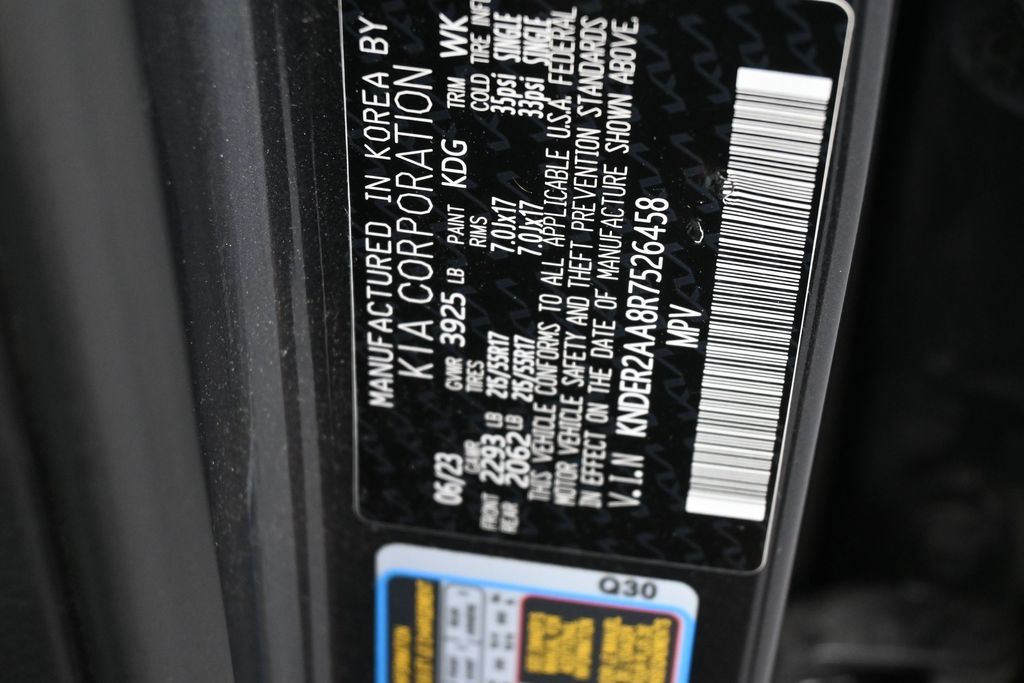Used 2024 Gravity Gray Kia EX image 18