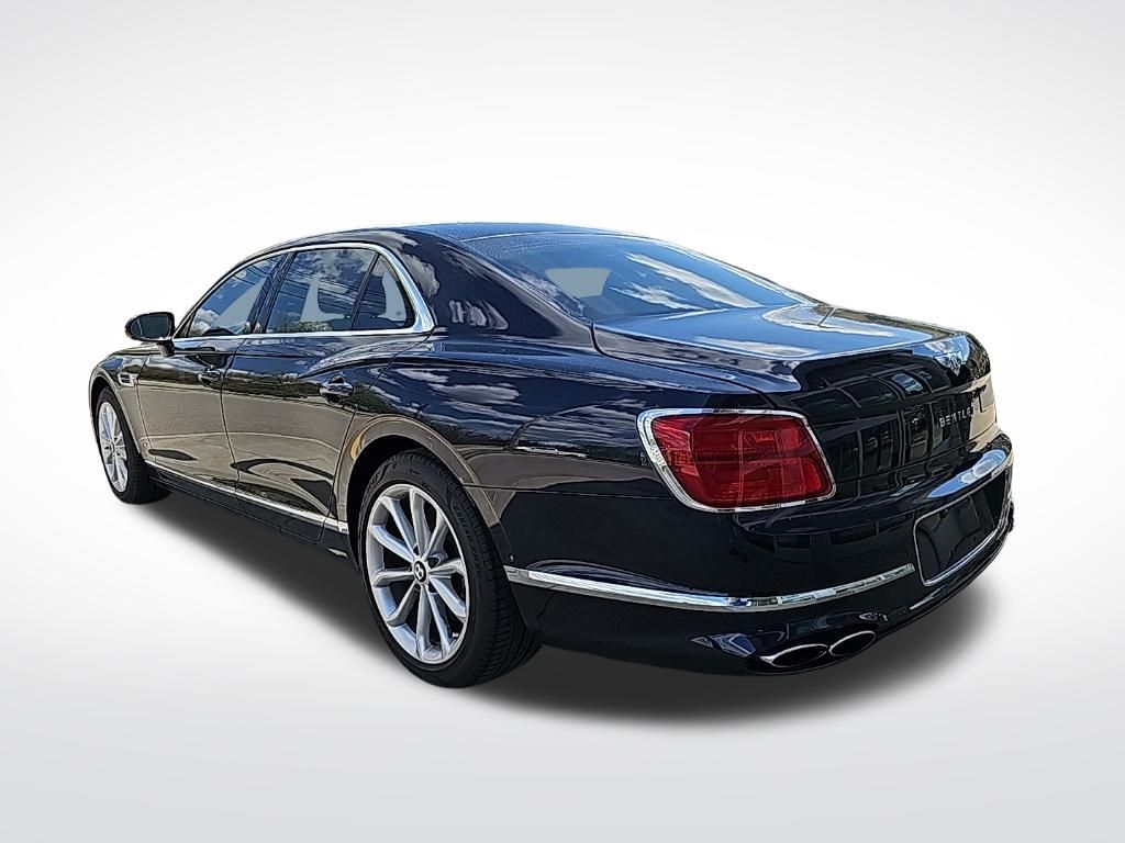 2021 Bentley Flying Spur V8 11