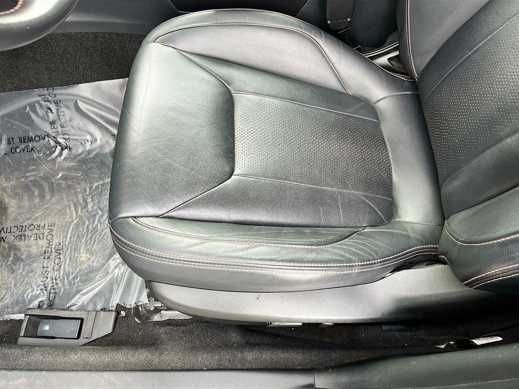 Used 2022 Black Subaru Limited image 19