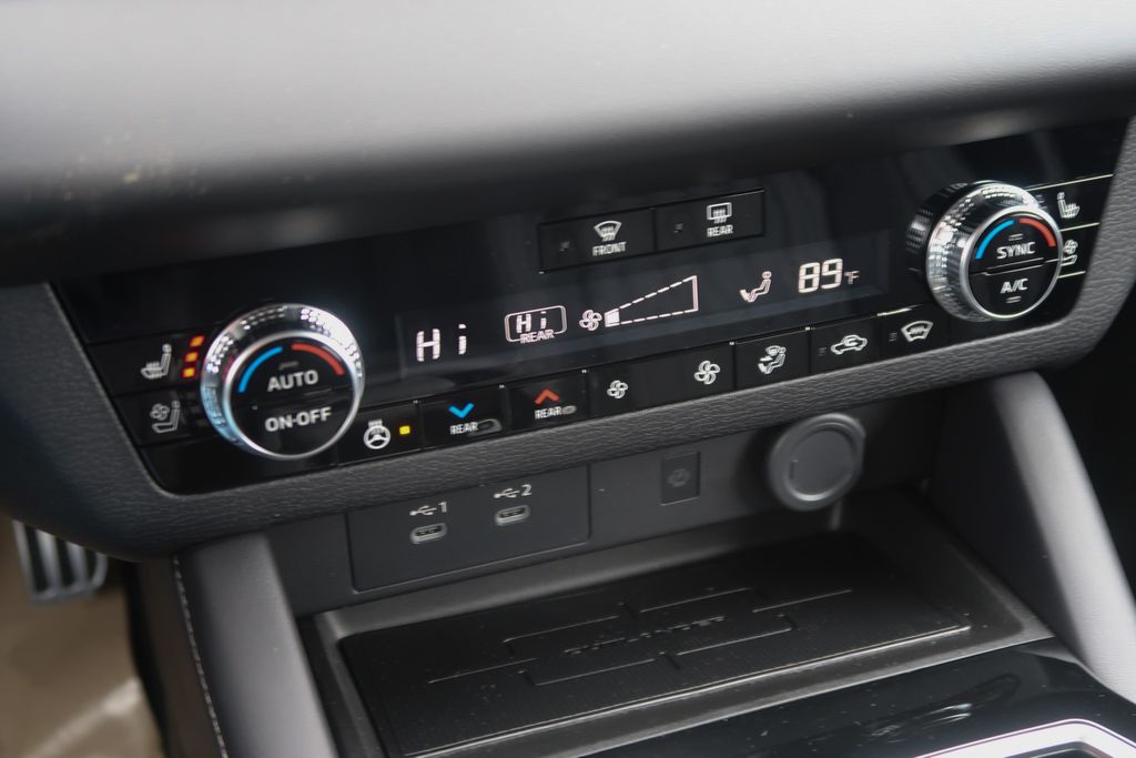 2026 Mitsubishi Outlander SEL 2.5 S-AWC