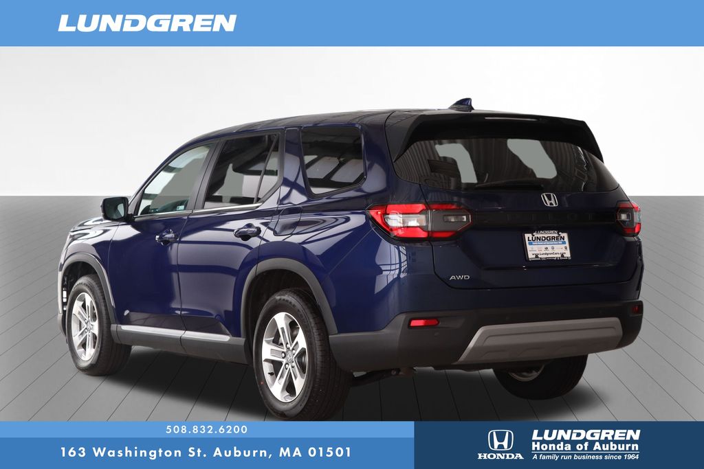 Used 2025 Honda Pilot SUV