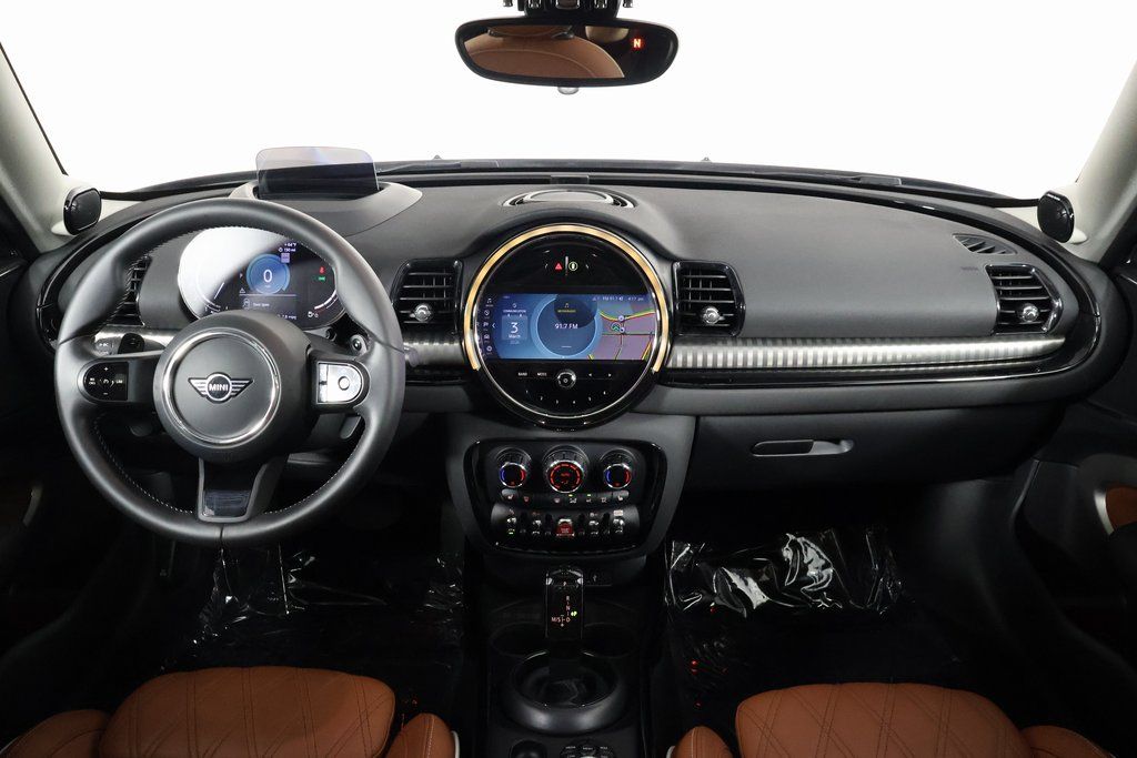 Thumbnail: 2023 MINI Cooper Clubman - 8