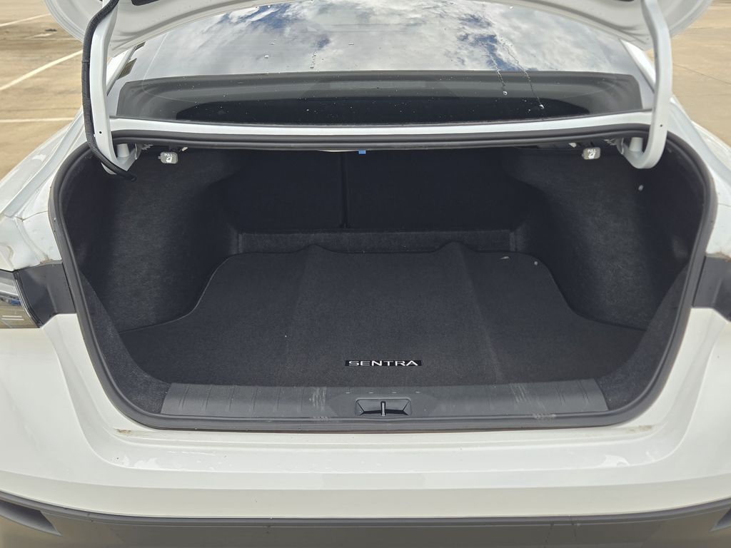 2026 Nissan Sentra SV - 9