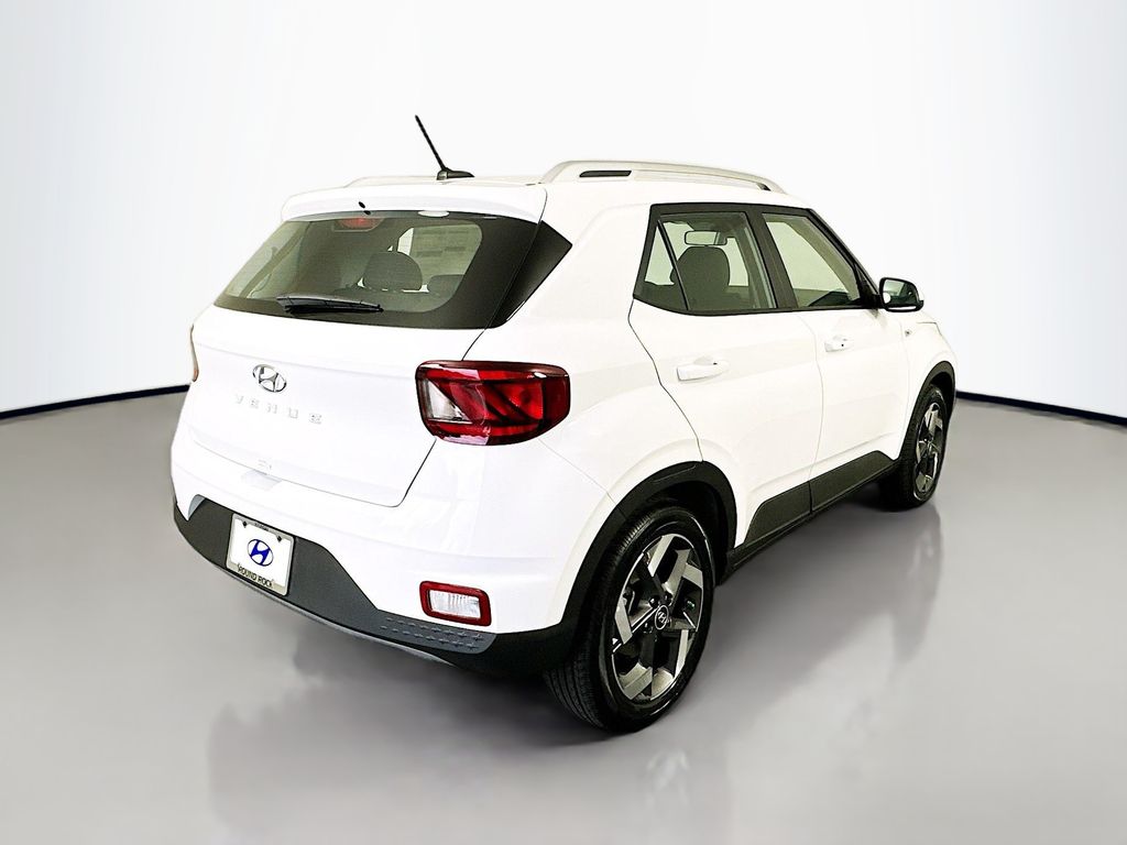 Thumbnail: 2025 Hyundai Venue - 5