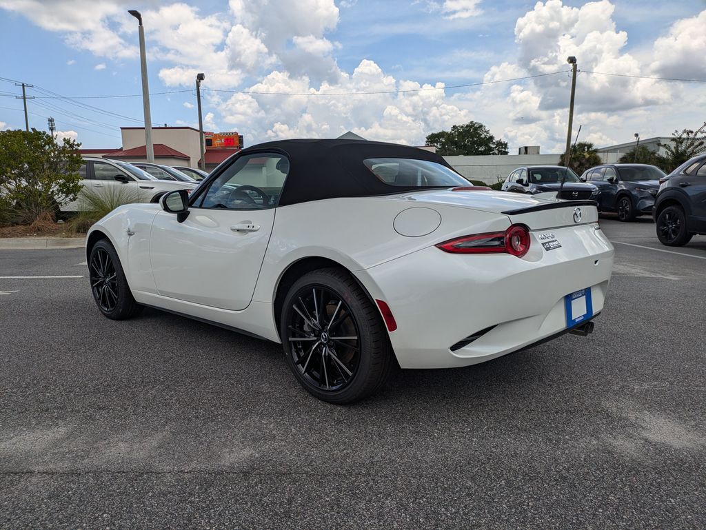 2026 Mazda MX-5 Miata Grand Touring