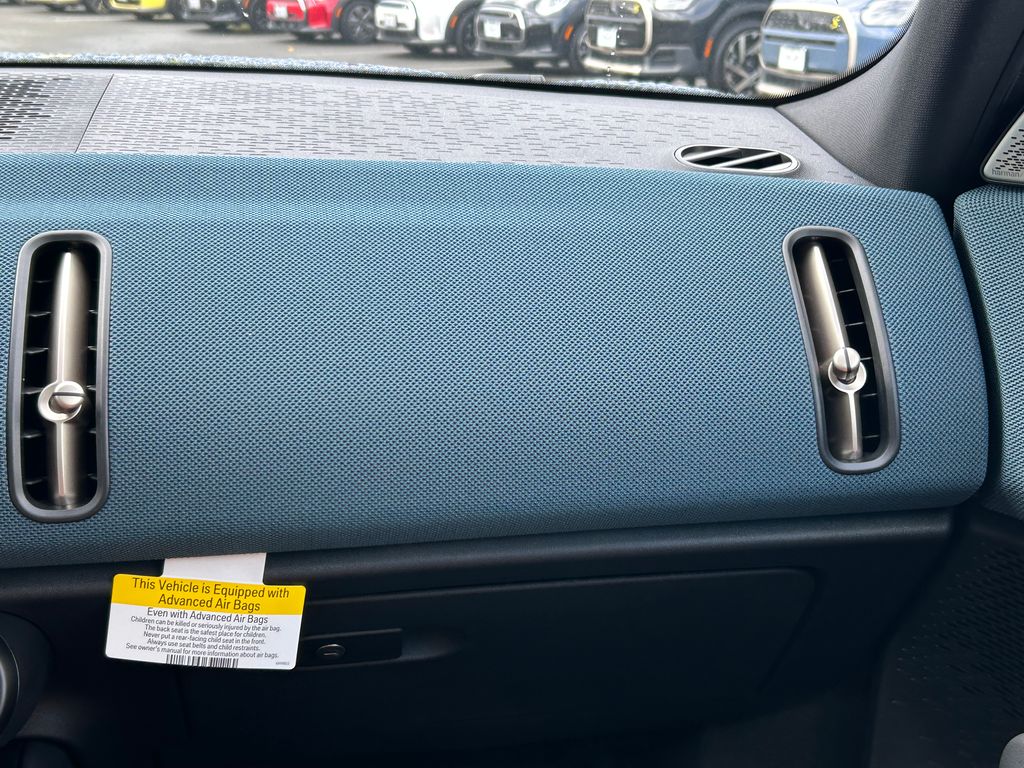 Thumbnail: 2025 MINI Cooper Countryman - 25