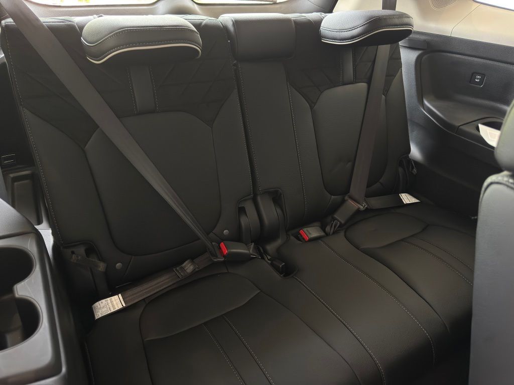 2026 Honda Pilot Elite Red at Community Honda