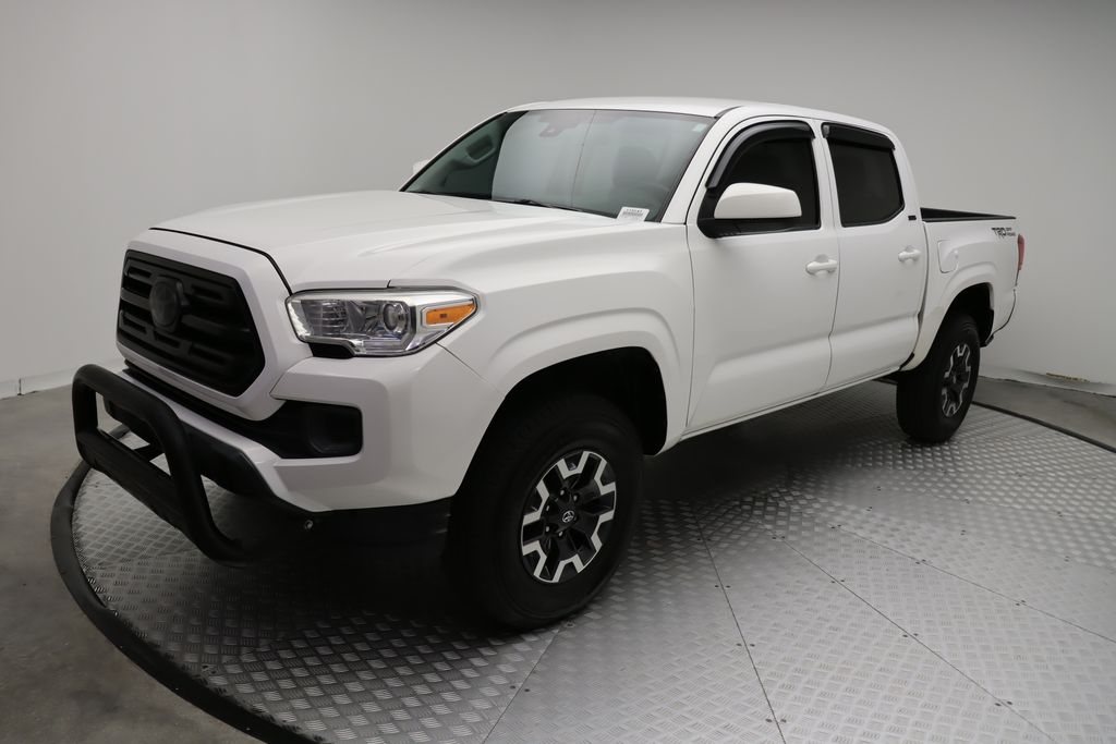 Thumbnail: 2018 Toyota Tacoma - 1