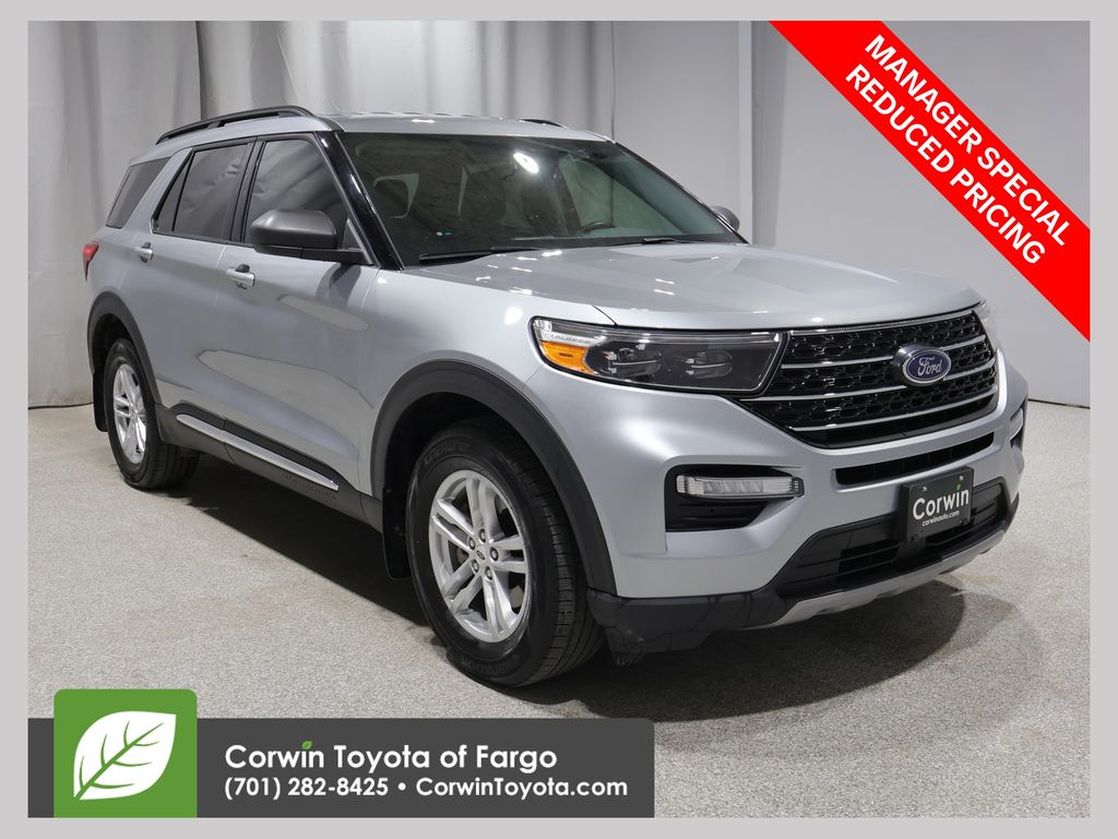 Gray 2022 Ford Explorer XLT AWD SUV / Crossover All-Wheel Drive Automatic