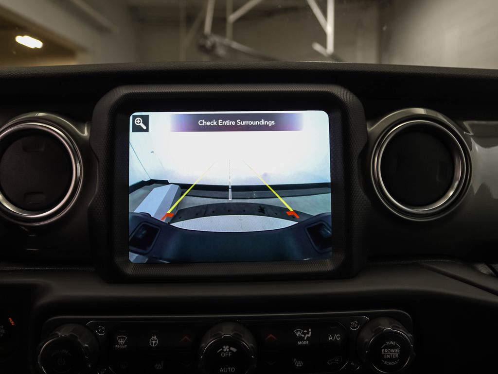 2020 Jeep Gladiator Overland 16