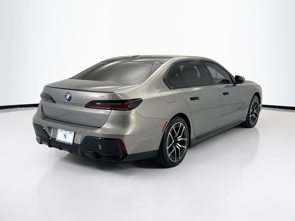 Thumbnail: 2025 BMW i7 - 5
