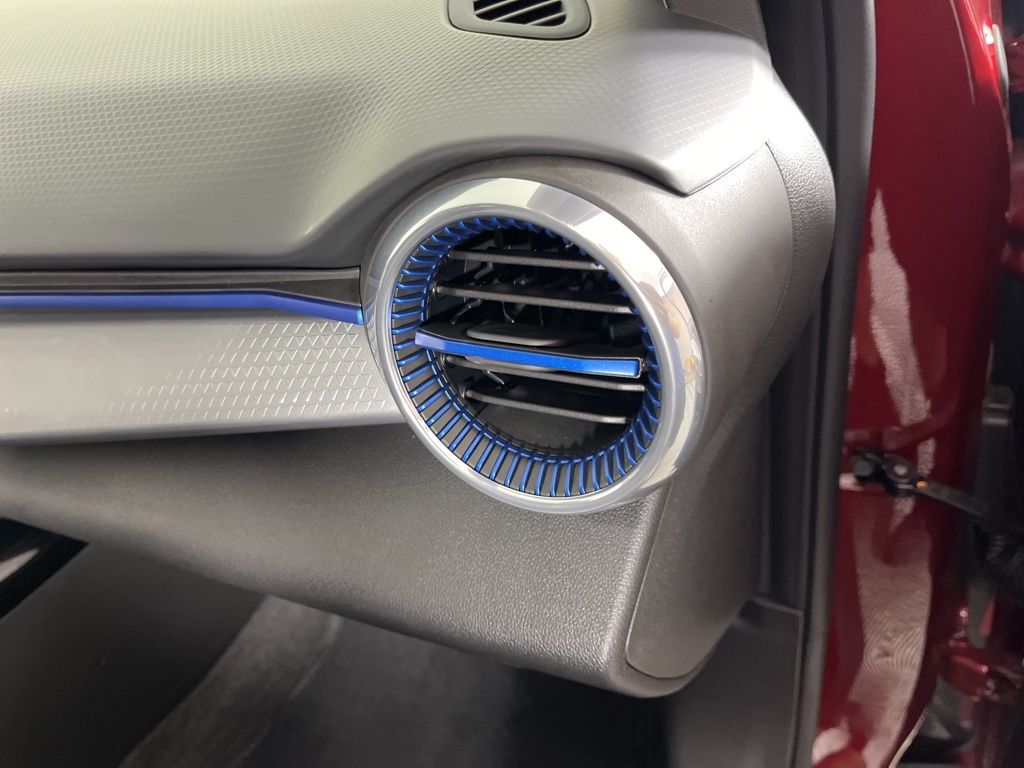 2024 Chevrolet Trax LT 18