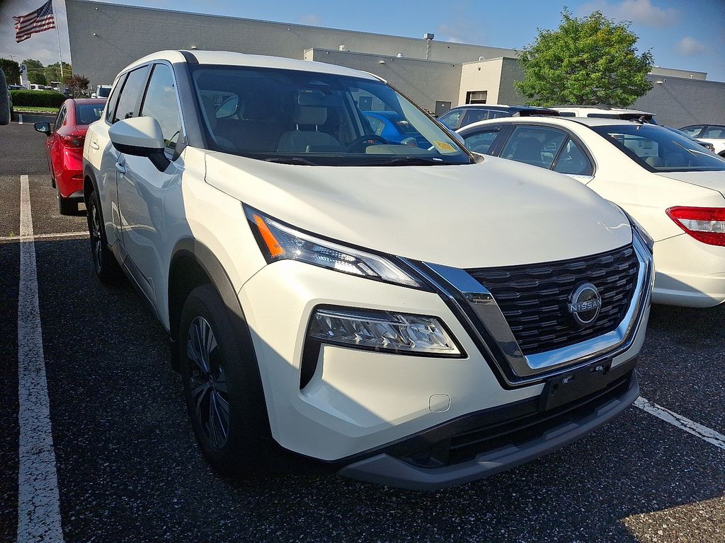 Thumbnail: 2023 Nissan Rogue - 3