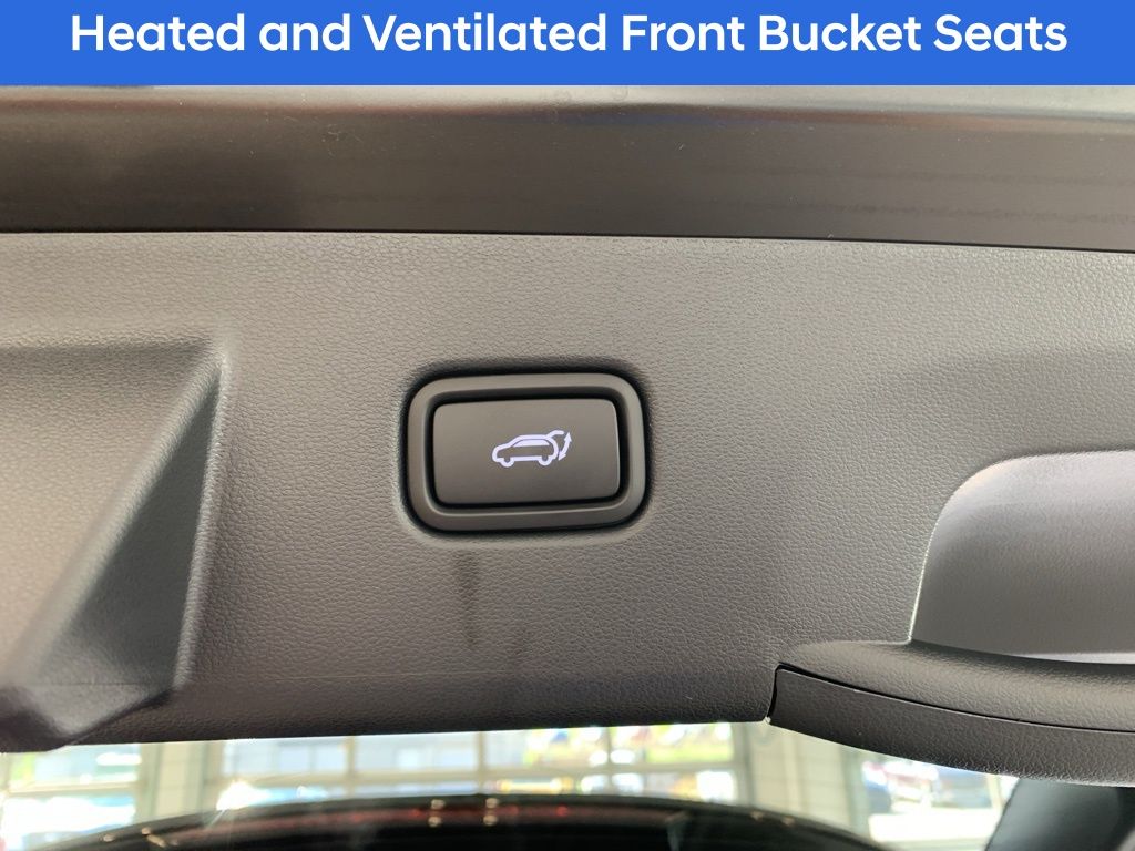 New 2026 Black Hyundai Limited image 10