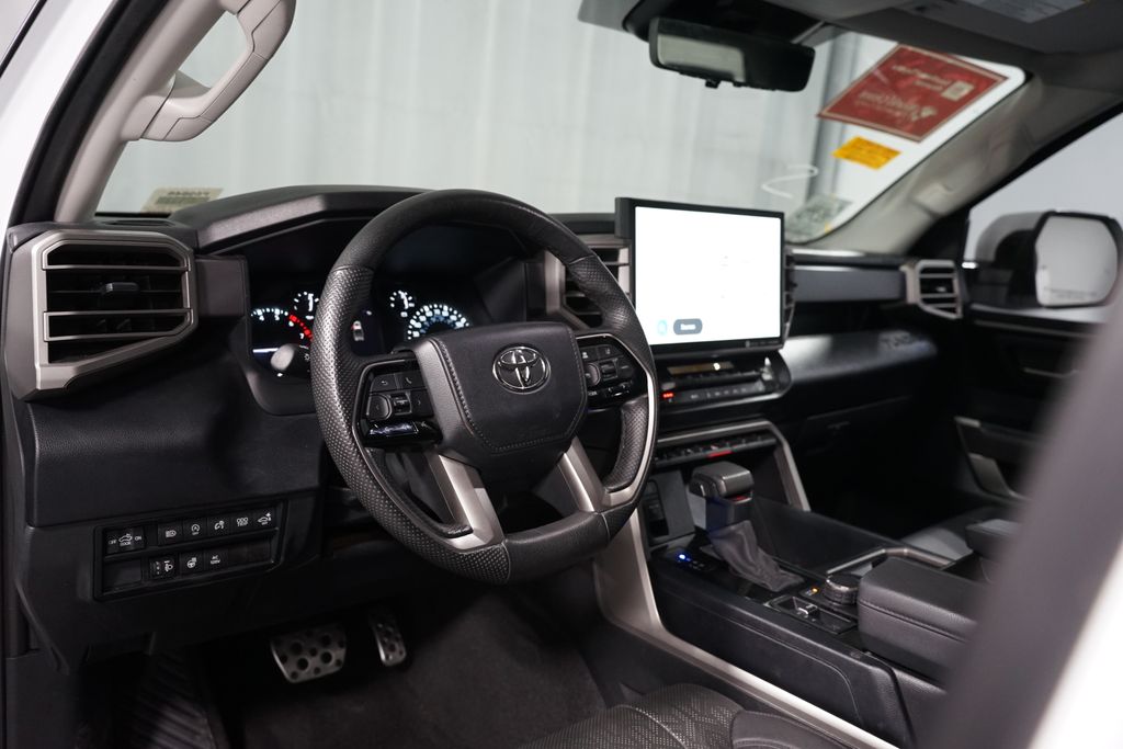 Thumbnail: 2023 Toyota Tundra - 7